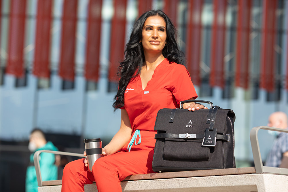 The Virginia Vegan Medical Bag by IYASU