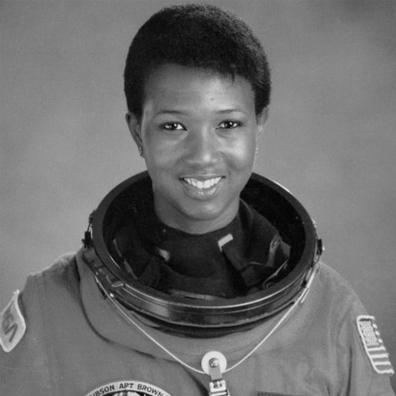 Dr Mae Jemison – The Mae IYASU Vegan Medical Bag